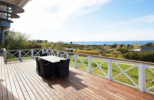 Faarevejle House | Spacious Holiday Home in F revejle with Swimming Pool