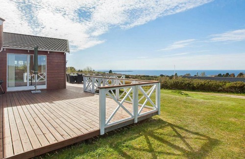 Faarevejle House | Spacious Holiday Home in F revejle with Swimming Pool