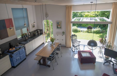 Schagen House | Spacious holiday home with enclosed garden