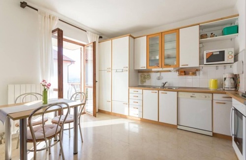 Srebreno Apartment | Spacious Holiday Residence Zvono - 8 minutes from the beach