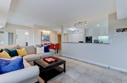 San Clemente Condo | Spacious Home and Walk To Town & Beach