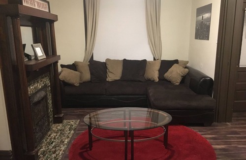 Millvale House | Spacious Home Close to downtown Pittsburgh