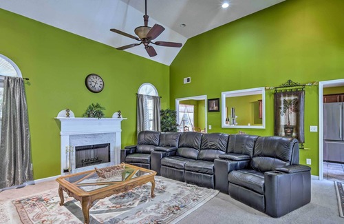Acworth House | Spacious Home - Deck, Full Kitchen, & Soaking Tub
