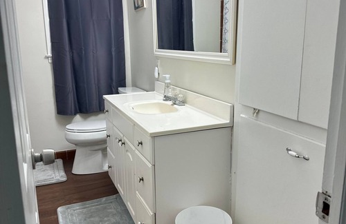 Savannah House | Spacious home in a quiet neighborhood. Large backyard pet and child friendly.
