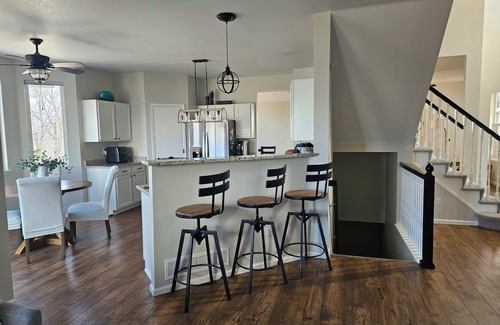 Broomfield House | Spacious home in Broomfield- Hot Tub- Mtn Views!