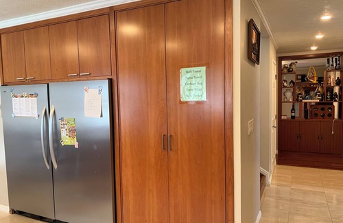 Kahala House | Spacious Home In Kahala That's Centrally Located w/AC, Pool, Lanai 3B Room/3Bath
