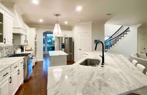 Frisco House | Spacious Home in Resort Golf Course,close to Omni PGA Frisco and RoughRiders!