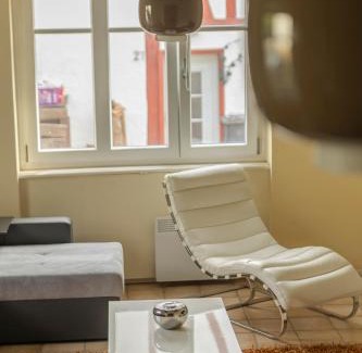 Obernhof House | Spacious Home in Scenic Outdoors with Private Garden & Parking