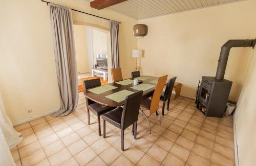 Obernhof House | Spacious Home in Scenic Outdoors with Private Garden & Parking