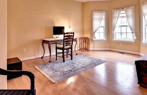 Smithfield House | Spacious Home in Smithfield