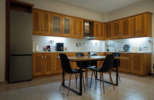 Klitoria Apartment | Spacious Home Kleitoria