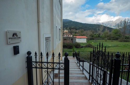 Klitoria Apartment | Spacious Home Kleitoria