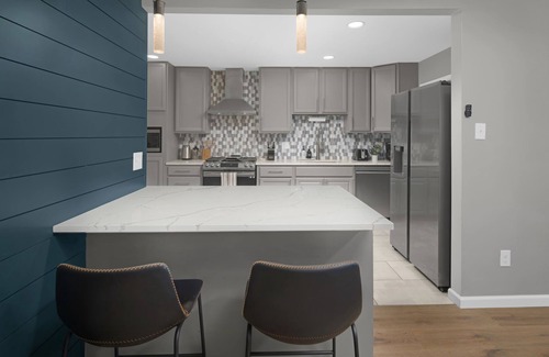 Jewell Heights - Hoffman Heights House | Spacious home near Anschutz Medical Campus, DIA & Denver city center