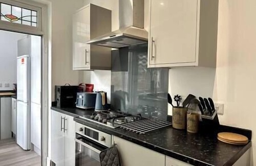 Littleover House | Spacious Home Near City & Nature in Derbyshire