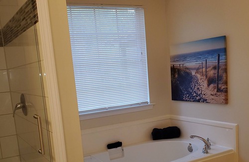 Diamondhead House | Spacious Home Near Great Golf and Beautiful Beaches
