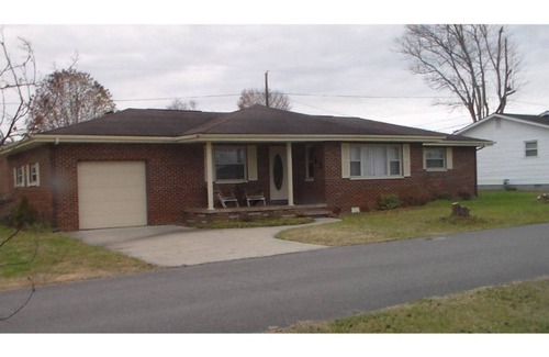 Scottown House | spacious home near Marshall University and Two Hospitals