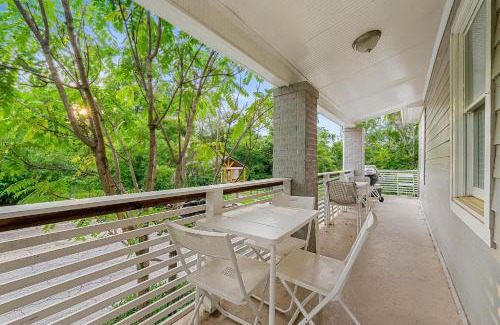 Pittsburgh House | Spacious Home Near Zoo Atlanta l Sleeps 12 Includ