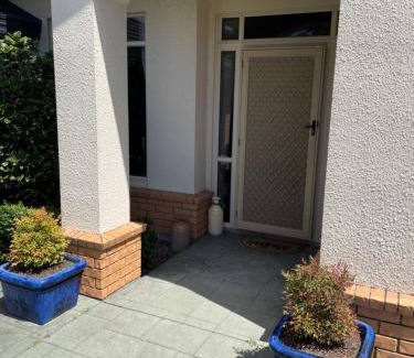 Paraparaumu House | Spacious Home