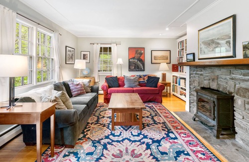 Rhinebeck House | Spacious Home Serene Oasis
