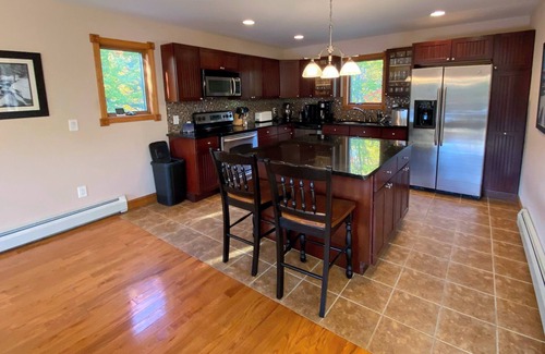Bretton Woods House | Spacious home, ski views, pool table, foosball, privacy, steps to Mt Wash Hotel and dog friendly!