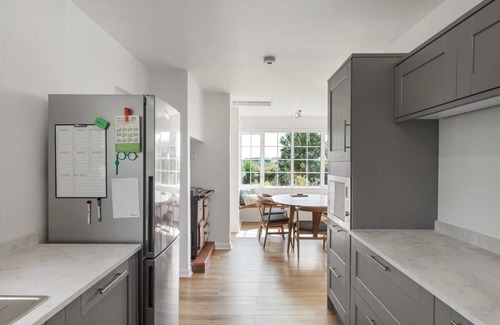 St. Just in Roseland House | Spacious Home & Tranquil Gardens nr St Mawes
