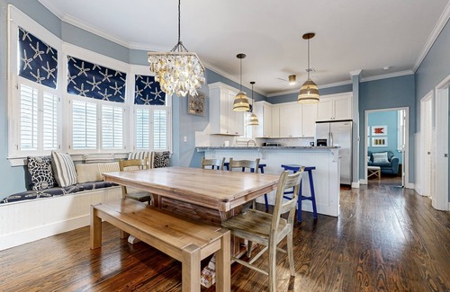 Village of Sugar Beach House | Spacious Home w/Private Pool, dog-friendly, 2 Blocks to Beach