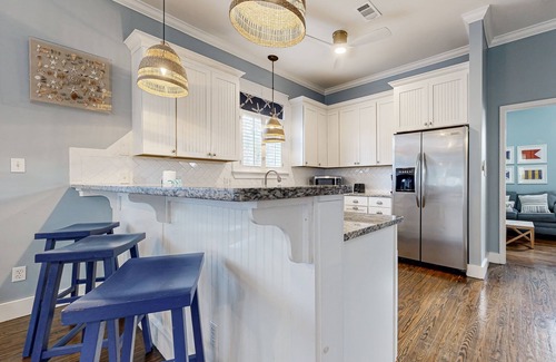 Village of Sugar Beach House | Spacious Home w/Private Pool, dog-friendly, 2 Blocks to Beach