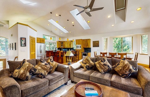 Montgomery Estates House | Spacious home near Lake Tahoe with private hot tub & two decks - near dining