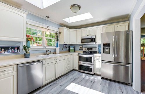York House | Spacious Home w/Deck on Shores of Lake Wylie