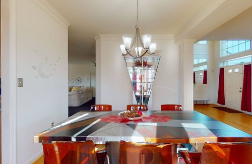 Sykesville House | Spacious home w/enclosed yard & playground