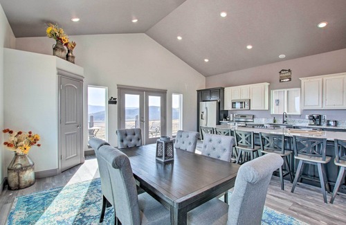 Sweetwater House | Spacious Home w/Mtn Views: 2 Mi to Bear Lake!