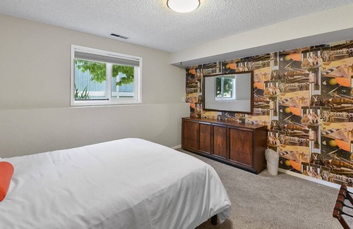 Monitor House | Spacious Home with Gorgeous Views (pet friendly) Wenatchee Valley