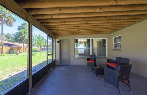 Alto Pino House | Spacious home with Pool Table 10 minutes from Beaches and Speedway