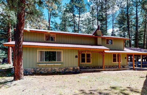 Bayfield House | Spacious Home with a meadow view