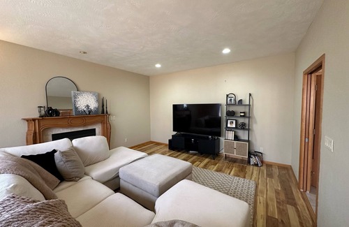 Appleton House | Spacious home with backyard, shuffle board, outdoor play area