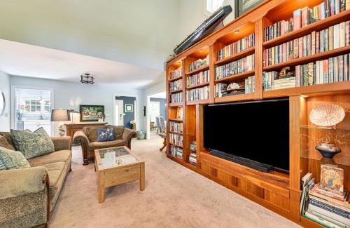 York House | Spacious Home with Deck on Shores of Lake Wylie