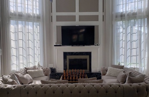 Houston House | Spacious home with everything you and your family need in one place