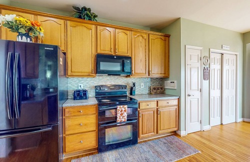 Sykesville House | Spacious Home with Private Hot Tub & Ping-Pong
