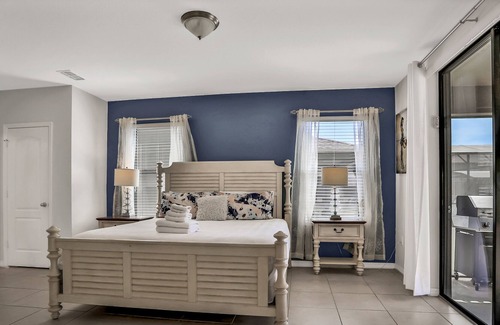 Cypress Pointe House | Spacious home with pool, lanai, game room, W/D, & central AC - snowbirds OK