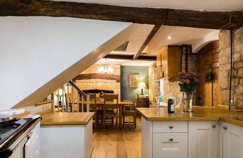 Bath City Centre House | Spacious & Homely Georgian Town House Central Bath