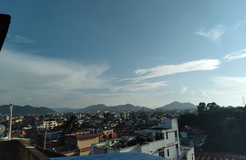 Hatigaon Apartment | Spacious Homestay amidst Nabagraha Hills