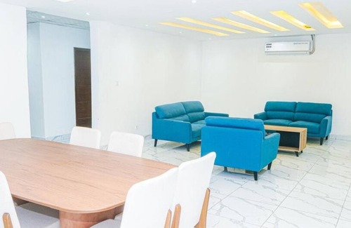 Ngiri-Ngiri Apartment | Spacious hotel suites with AC, WiFi in enchanting Kinshasa