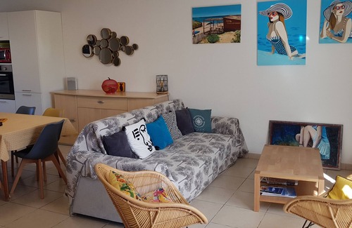 Olonne-sur-Mer House | spacious house in private residence with swimming pool