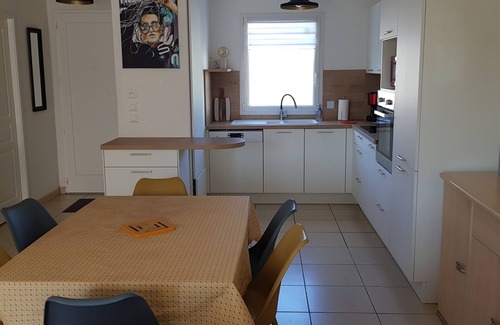 Olonne-sur-Mer House | spacious house in private residence with swimming pool