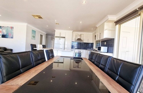 St. Albans House | Spacious house in St Albans
