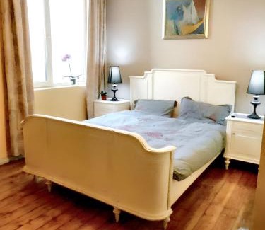 Sofia City Center House | Spacious House in Central Sofia with Garden