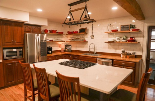 Frankenmuth House | Spacious House in Frankenmuth