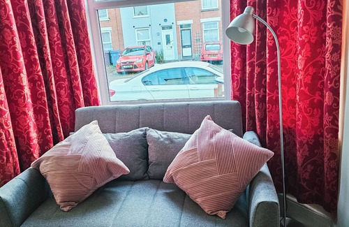 Ipswich House | Spacious House in Ipswich