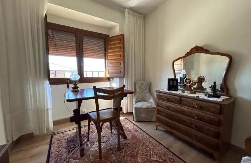 Valdeande House | Spacious House in Valdeande with Garden