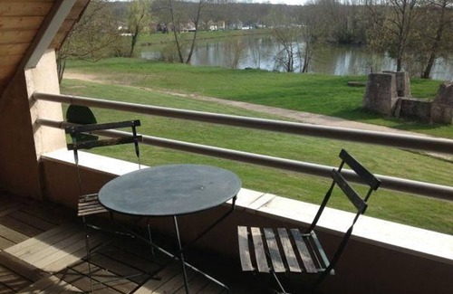 Port-sur-Saone Cottage | Spacious house near the Saône with Wi-Fi and pets allowed